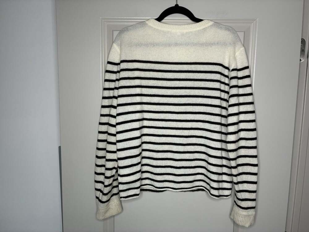 Reformation Cashmere Boyfriend Sweater in Black White Stripes Size Small - Picture 9 of 9